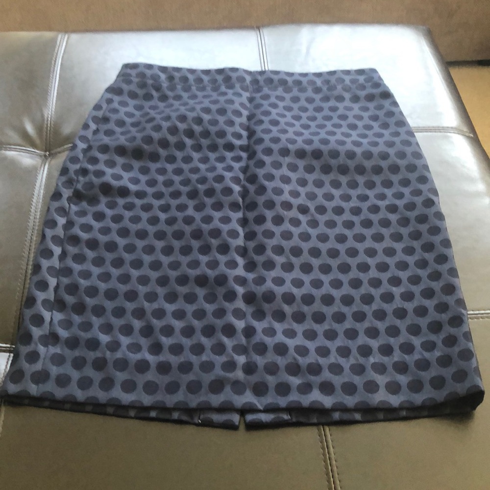 Super light pencil skirt